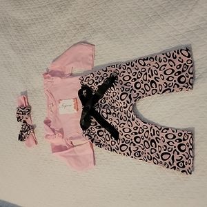 Fuyimei Baby Girl outfit